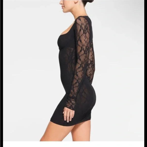 chinese dress ladies SKIMS Soft Lounge Long Sleeve Dress